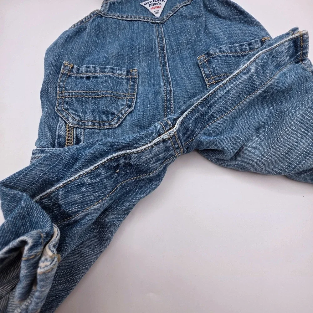 OshKosh B'gosh Vintage Y2K Denim Overalls Medium Wash 6 Months Vestbak Bibs